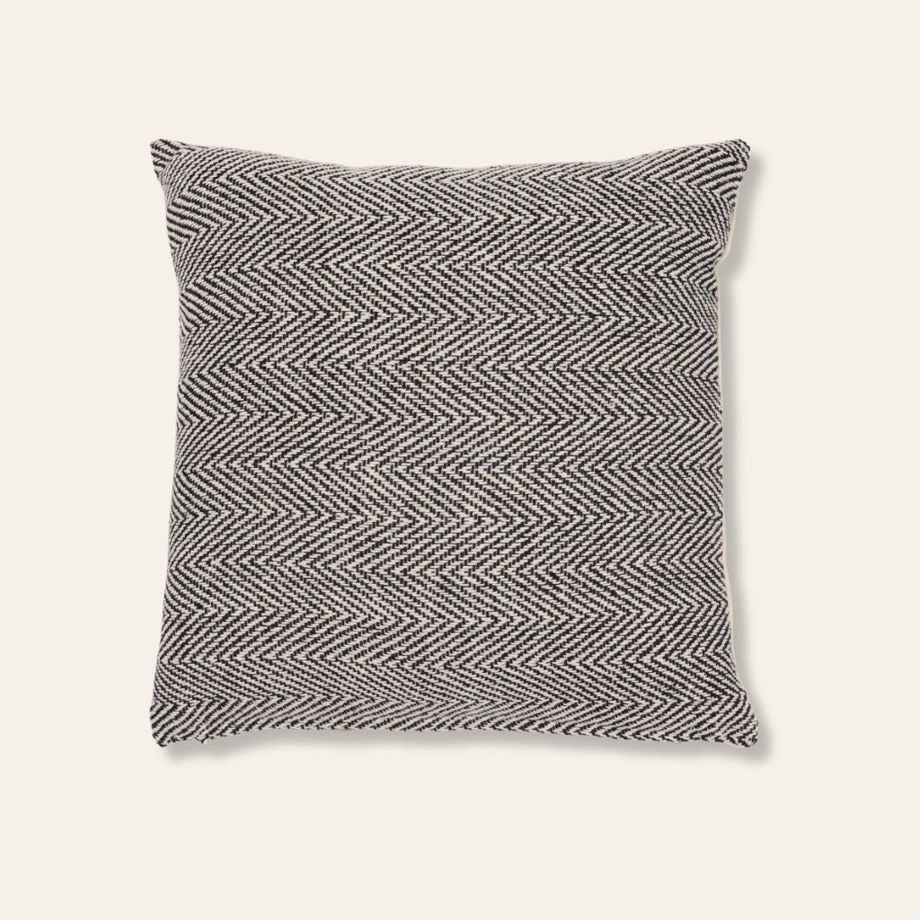 Grafito | Funda de cojín de algodón · 40 × 40 cm